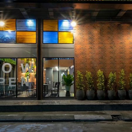 Bed Friends Poshtel Hostel Chiang Rai Exterior photo